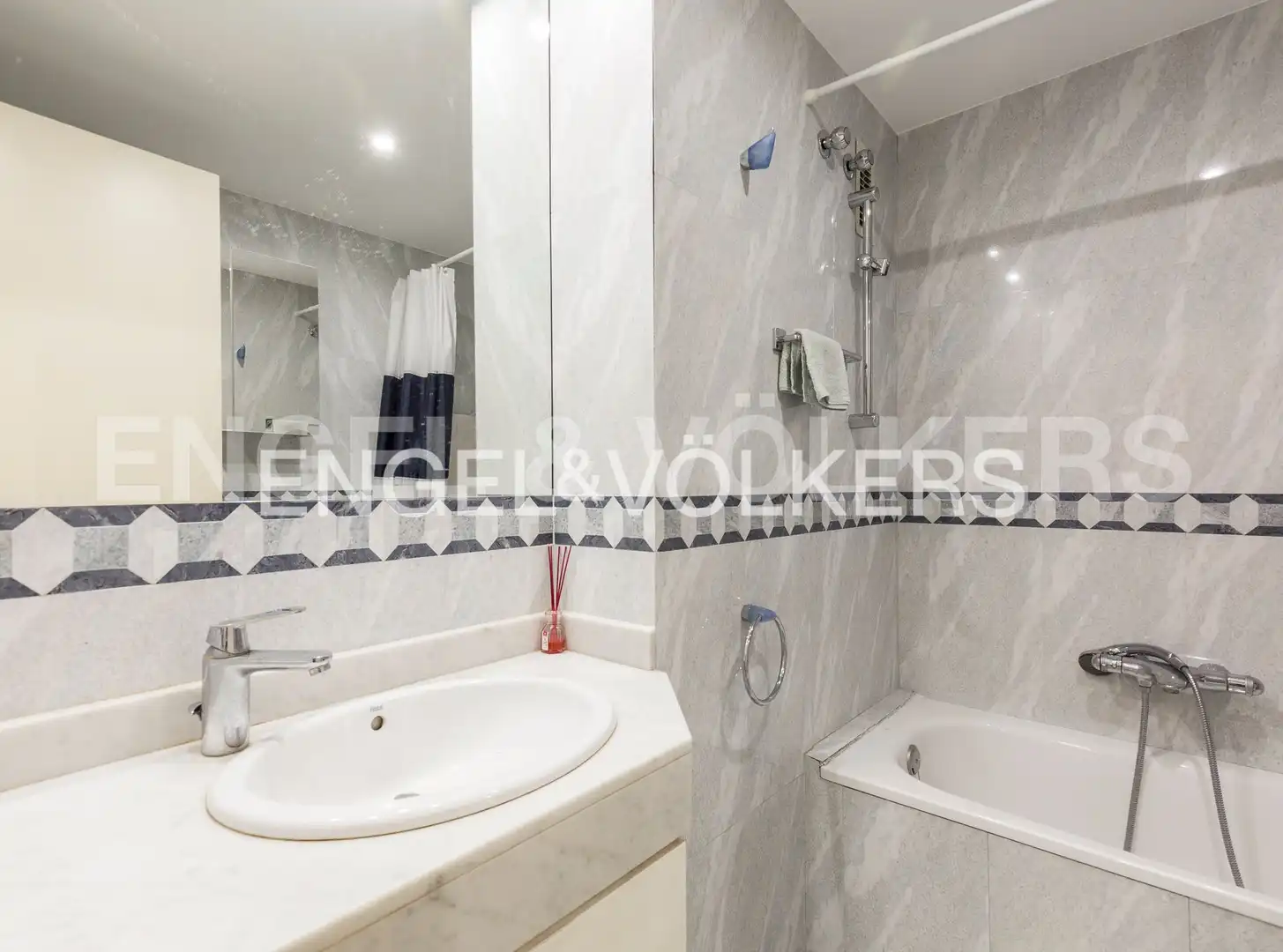 Appartamento con terrazza in vendita a Les Corts, imagen 21