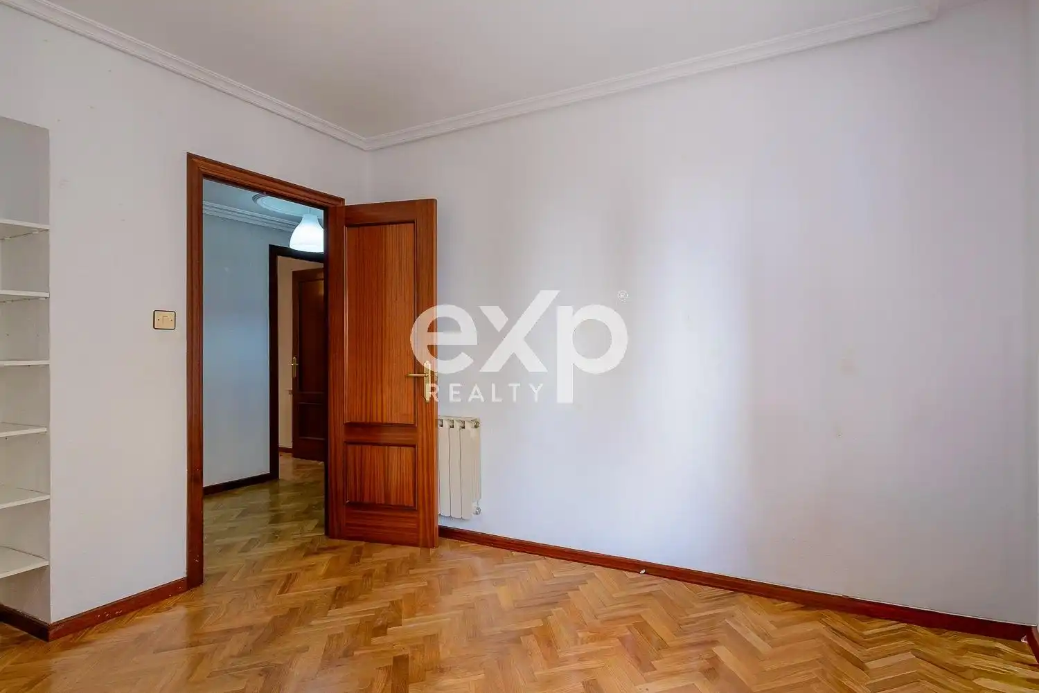 Bedroom of Flat for sale in Aller  with Heating, Terrace and Storage room