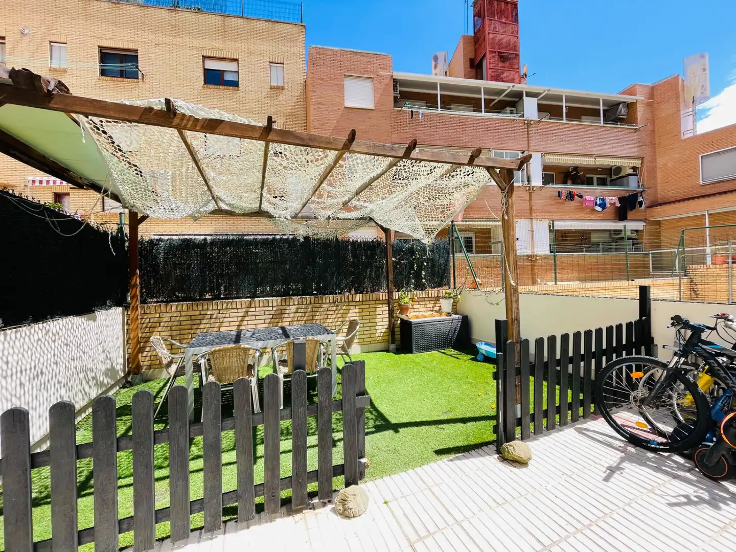 Terraza de Piso en venta en Zaragoza con Aire acondicionado, Calefacción y Jardín privado