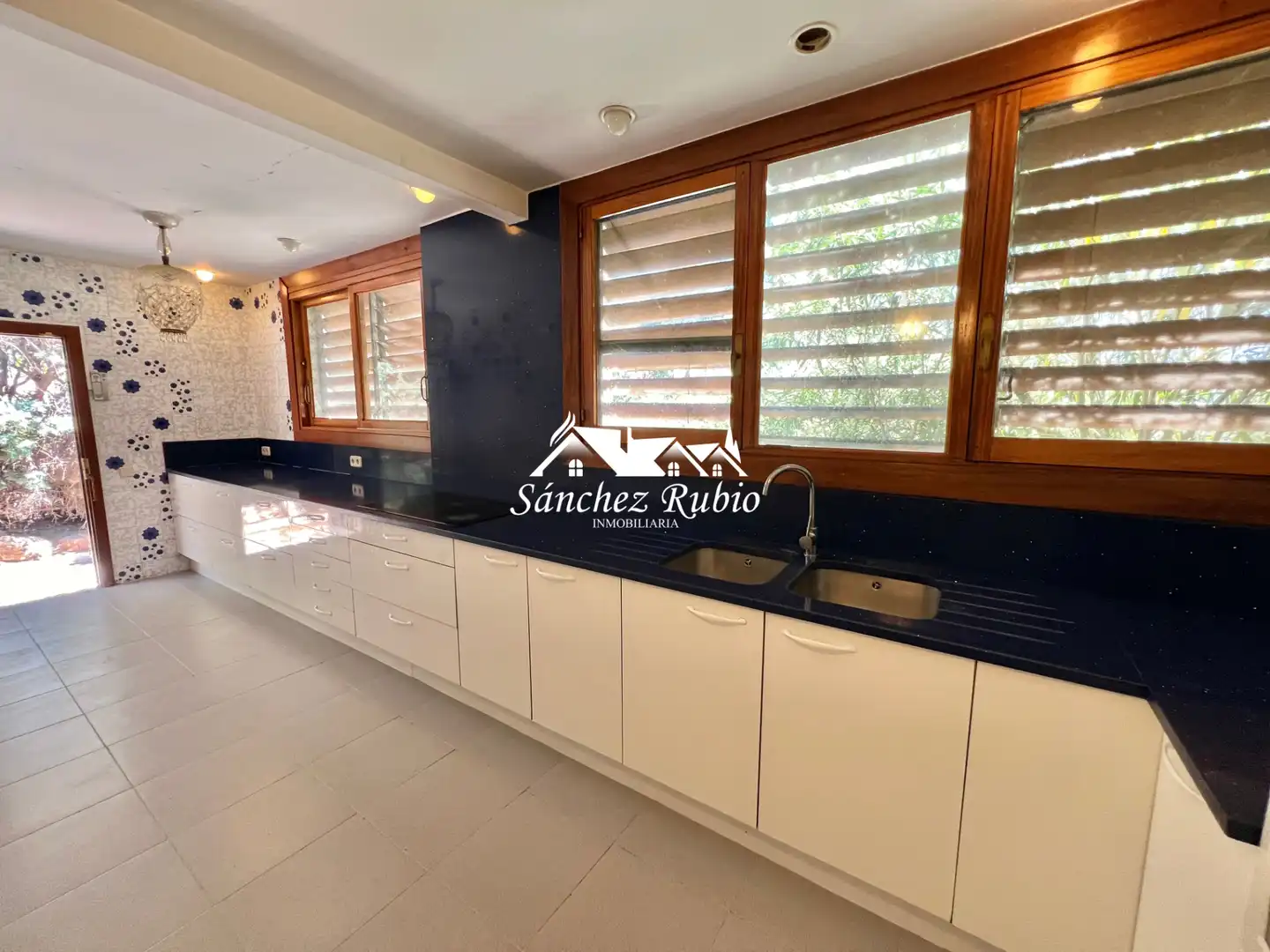 Kitchen of Houses for sale in Torrelodones  with Heating, Private garden and Parquet flooring