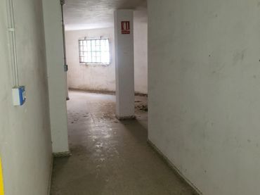 Local comercial en alquiler en Albaida