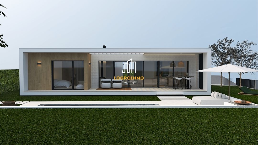 House or chalet for sale in Sojuela  with Air Conditioner, Heating and Private garden