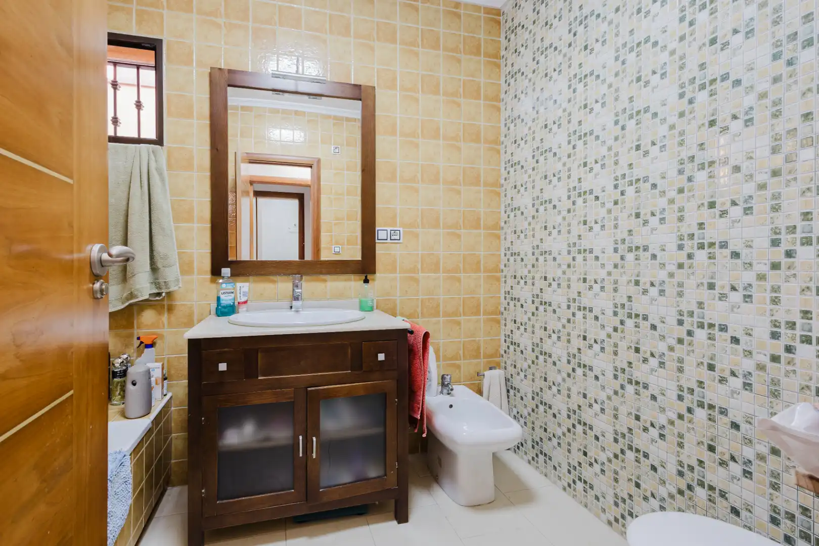 Bany de Casa o xalet en venda en Torrevieja amb Aire condicionat, Jardí privat i Terrassa
