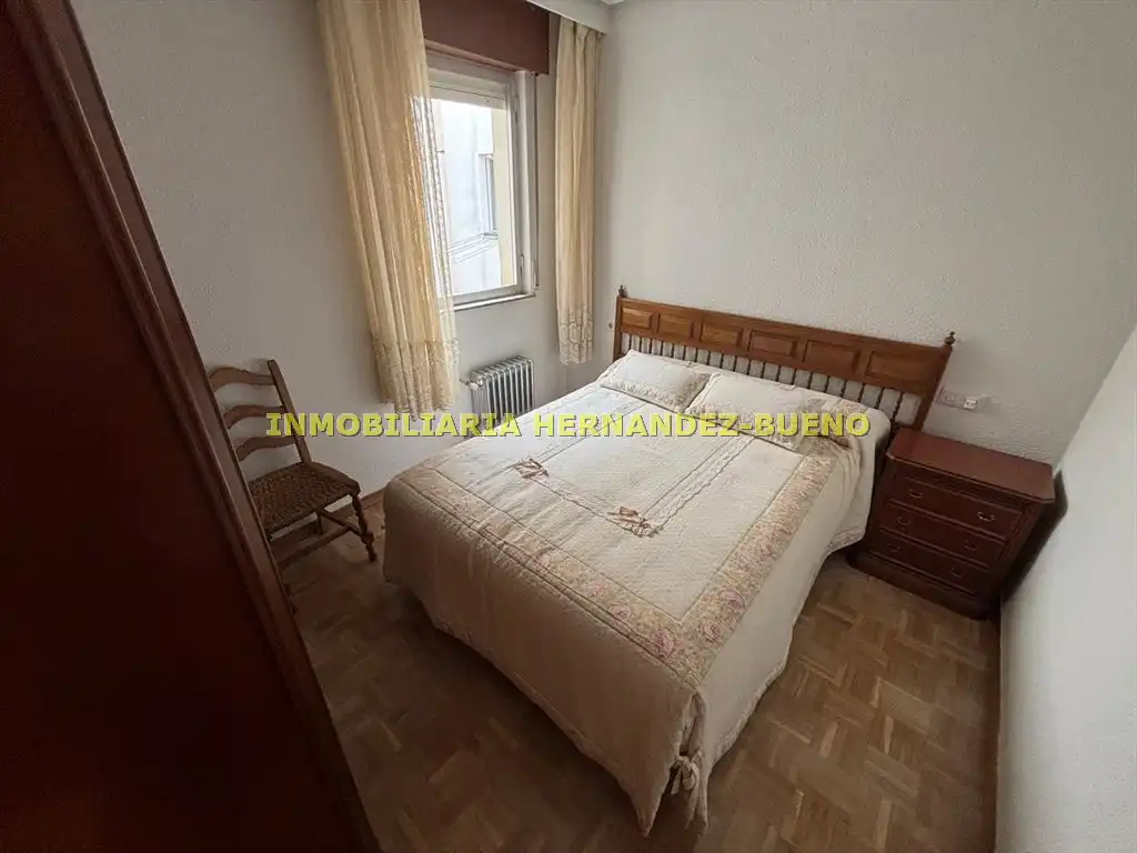 Bedroom of Flat for sale in Salamanca  with Heating and Balcony