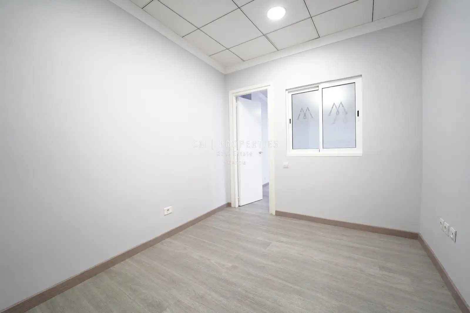 Büro zur Miete in Valencia mit Klimaanlage und Heizung