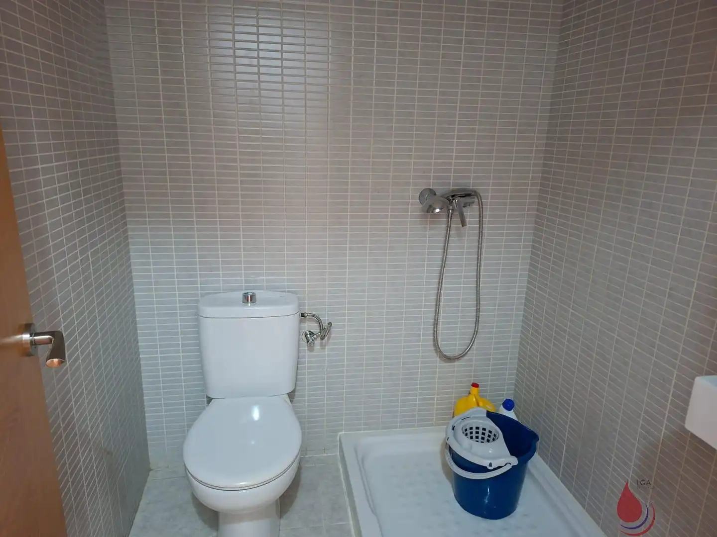 Baño de Piso en venta en El Vendrell con Calefacción y Balcón