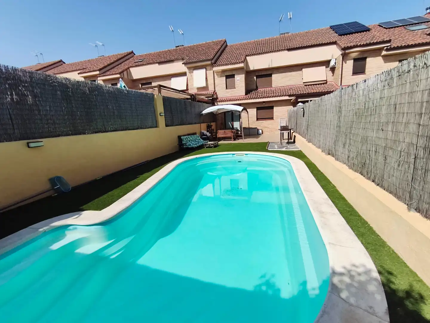 Adossat amb piscina en venda a La Dehesa - El Pinar, imagen 3