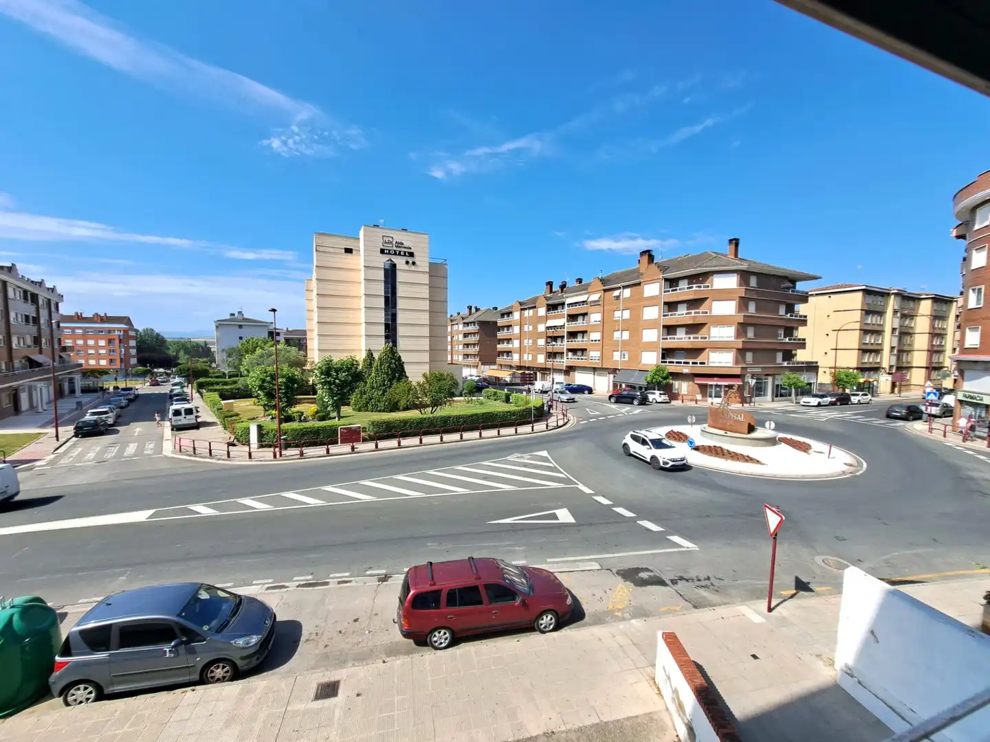 Vista exterior de Apartamento en venta en Haro con Amueblado