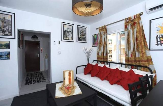 Dúplex en Venta en Calle Sierra Montgó en Virgen del Remedio - Parque Lo Morant