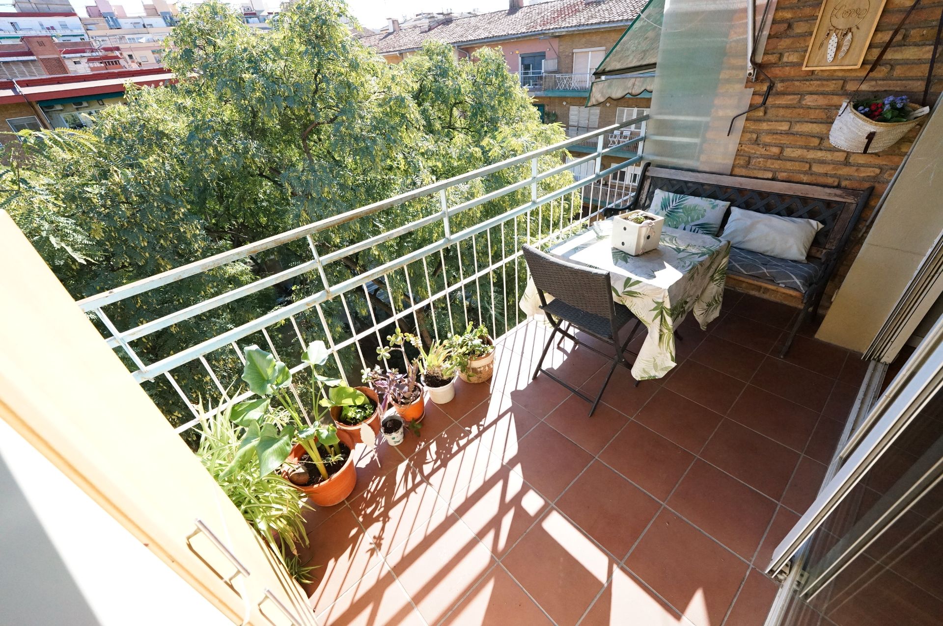 Balcony of Flat for sale in  Barcelona Capital  with Air Conditioner, Heating and Parquet flooring