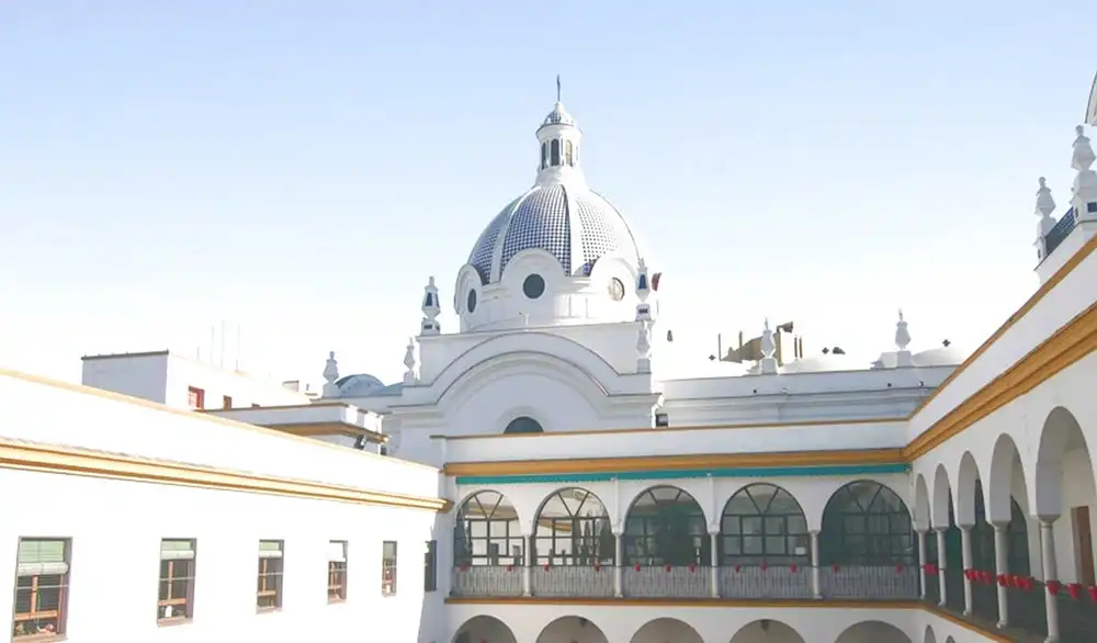Exterior view of Commercial properties for sale in Sevilla