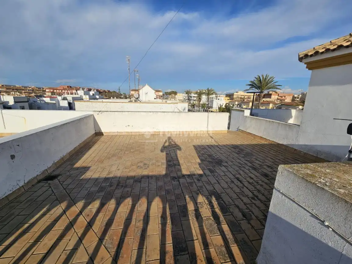 Terraza de Casa adosada de alquiler en Chipiona