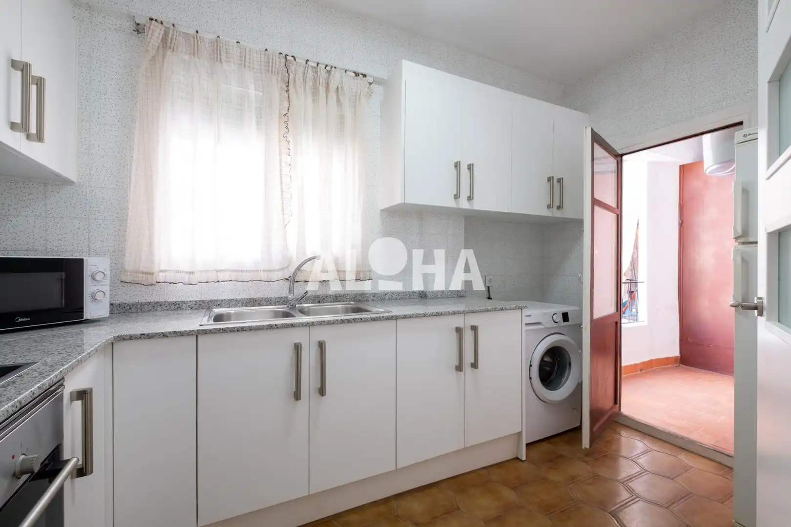 Cocina de Apartamento de alquiler en Alfara del Patriarca con Amueblado y Balcón