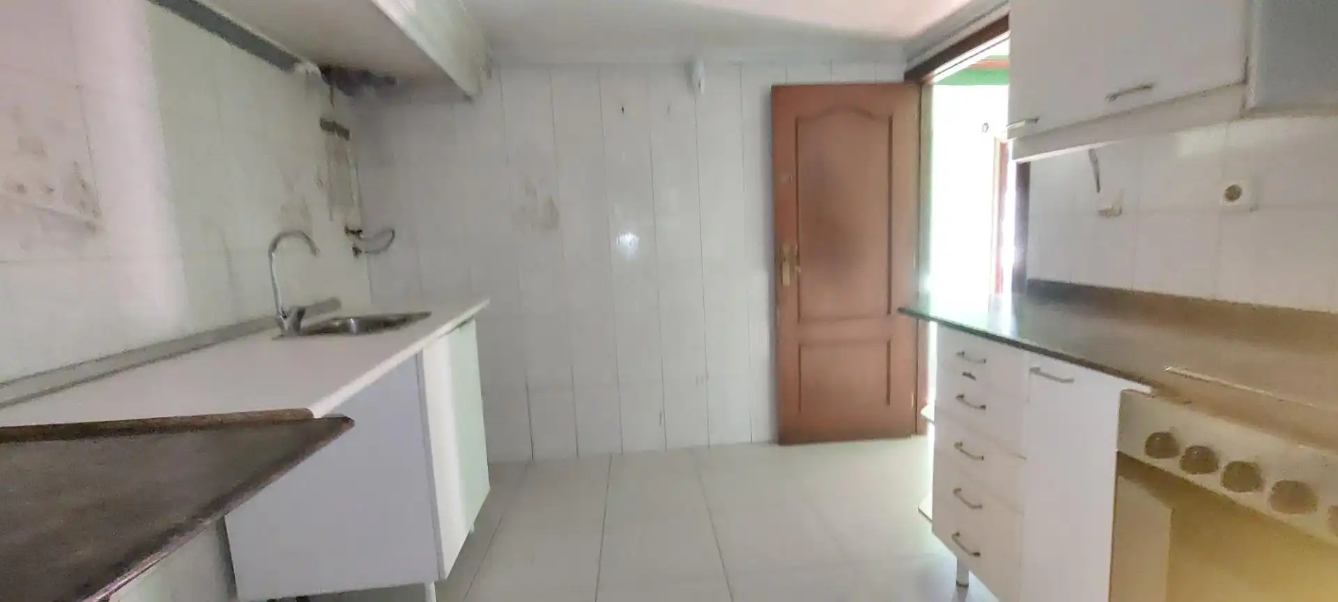 Cuina de Casa o xalet en venda en Torrelavega 