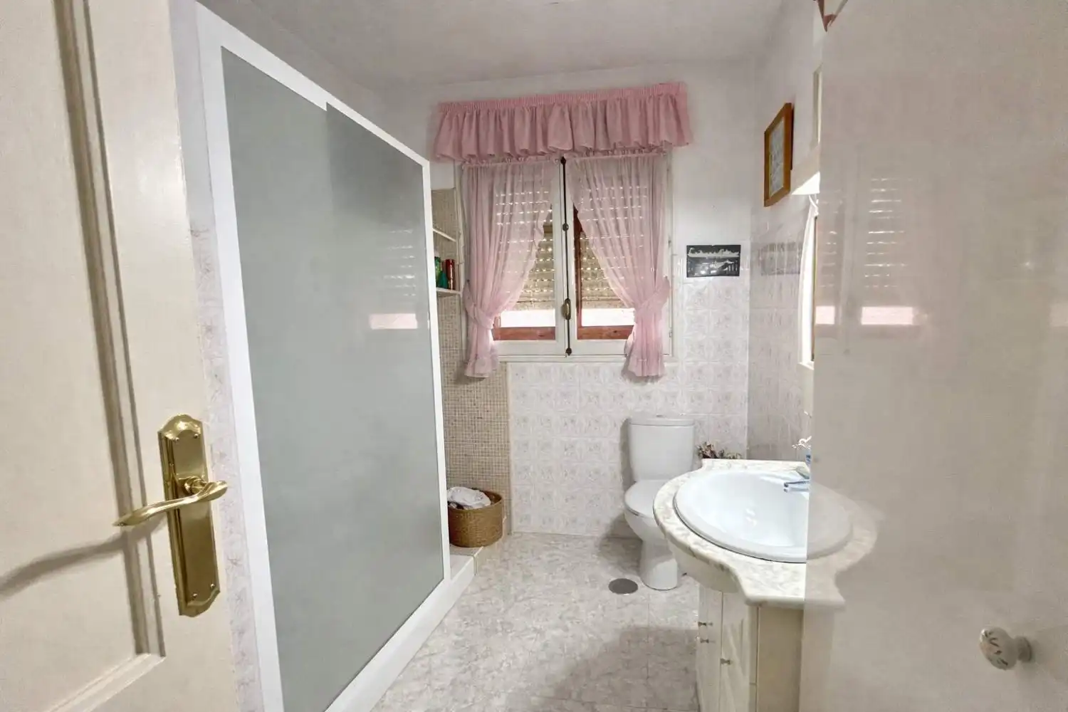 Bathroom of Detached homes for sale in Albacete  with Heating, Storage room and Balcony