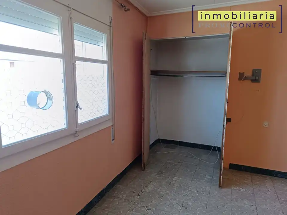 Schlafzimmer von Einfamilien-Reihenhaus zum Verkauf in San Mateo de Gállego mit Terrasse, Möbliert und Mikrowelle