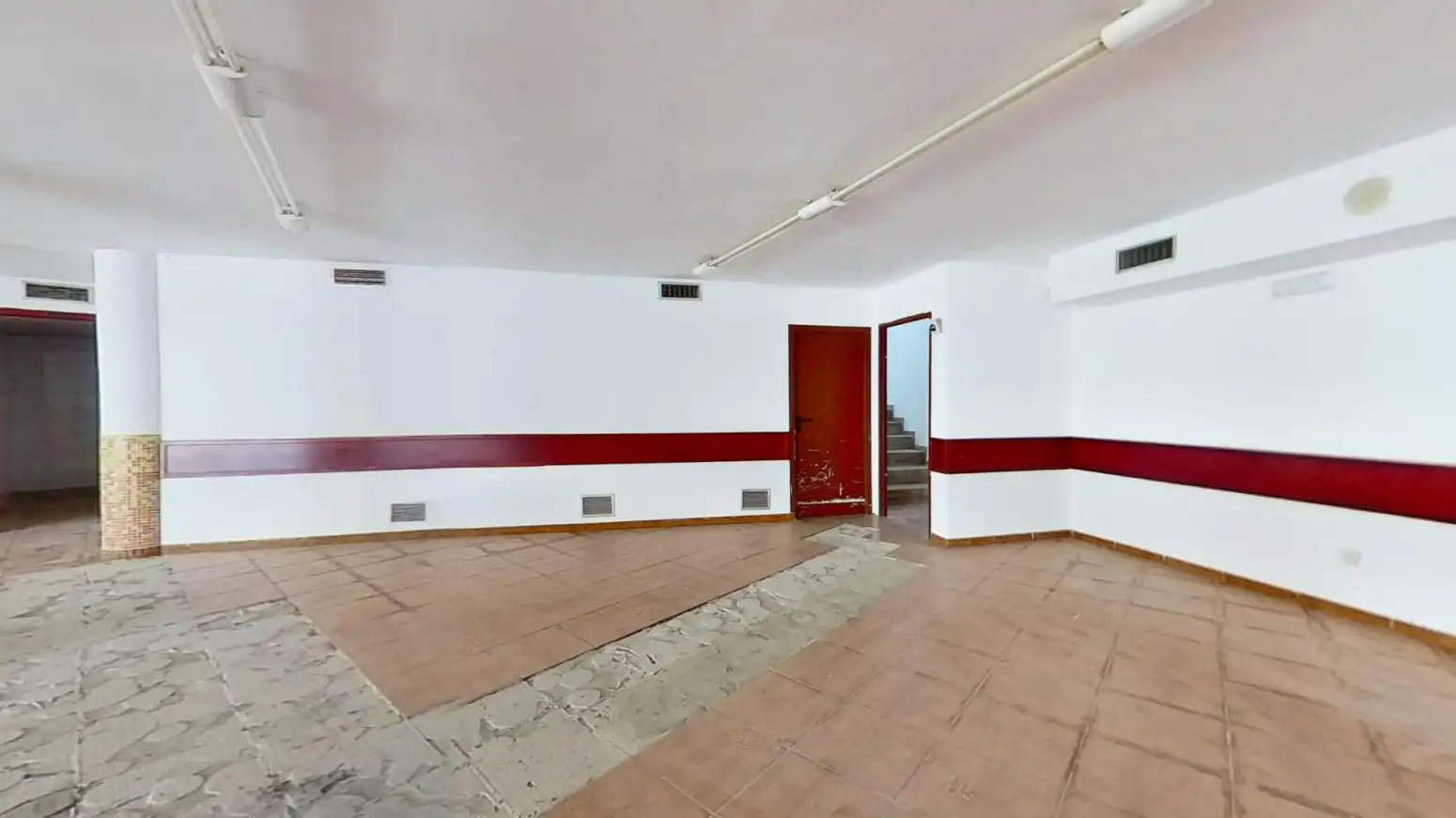 Business premises for sale in Calle CANUDAS, imagen 31