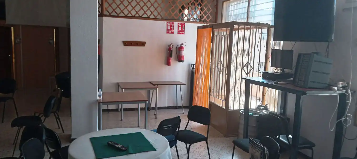 Local en venta en Lorca con Aire acondicionado