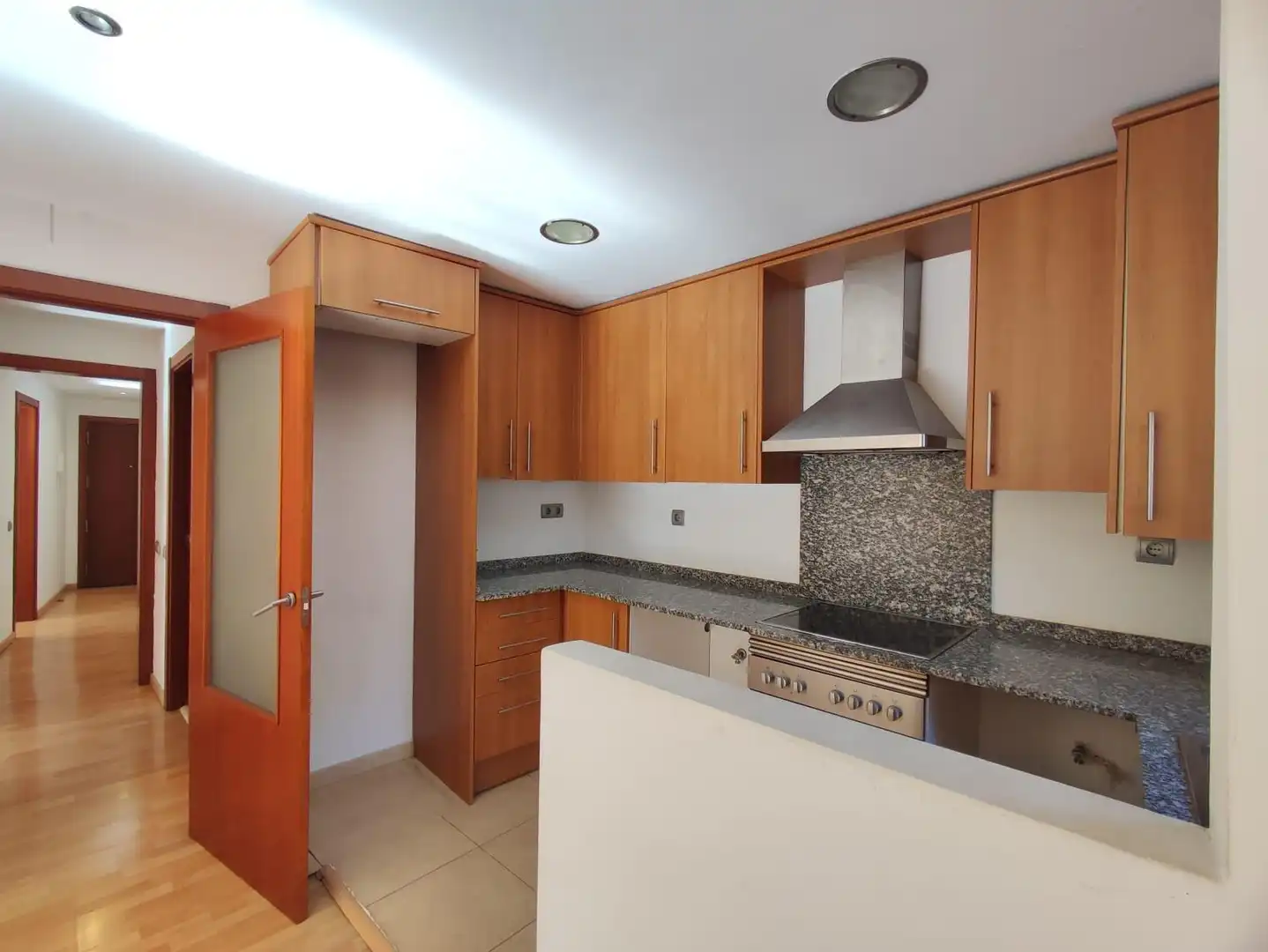 Kitchen of Flat for sale in Manresa  with Heating and Parquet flooring