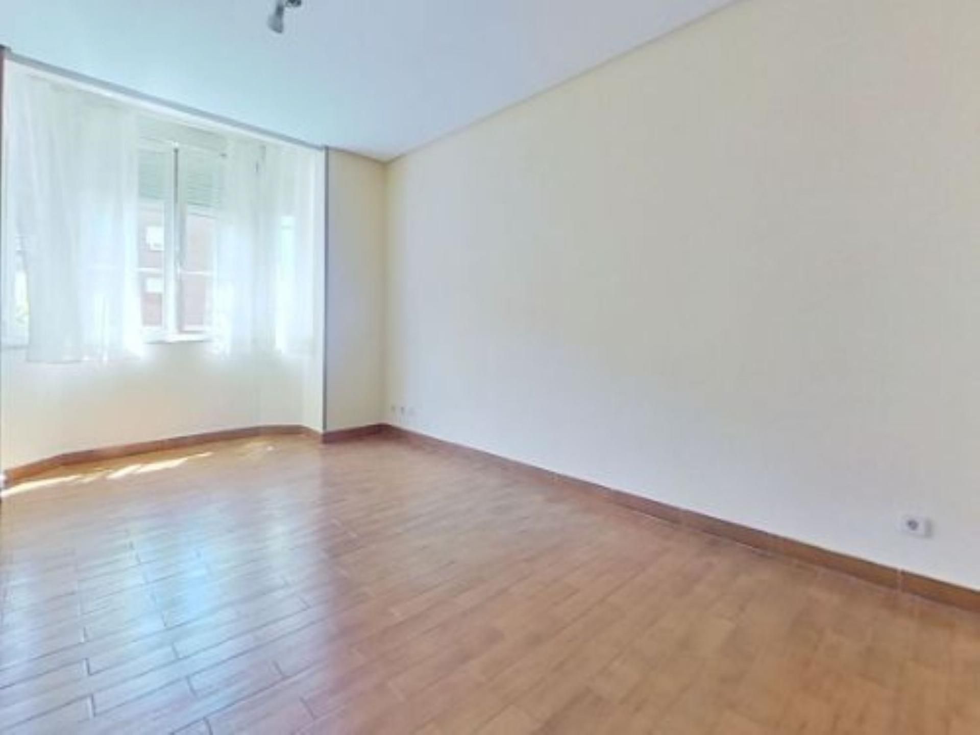 Flat to rent in Calle BRAVO MURILLO, Bellas Vistas