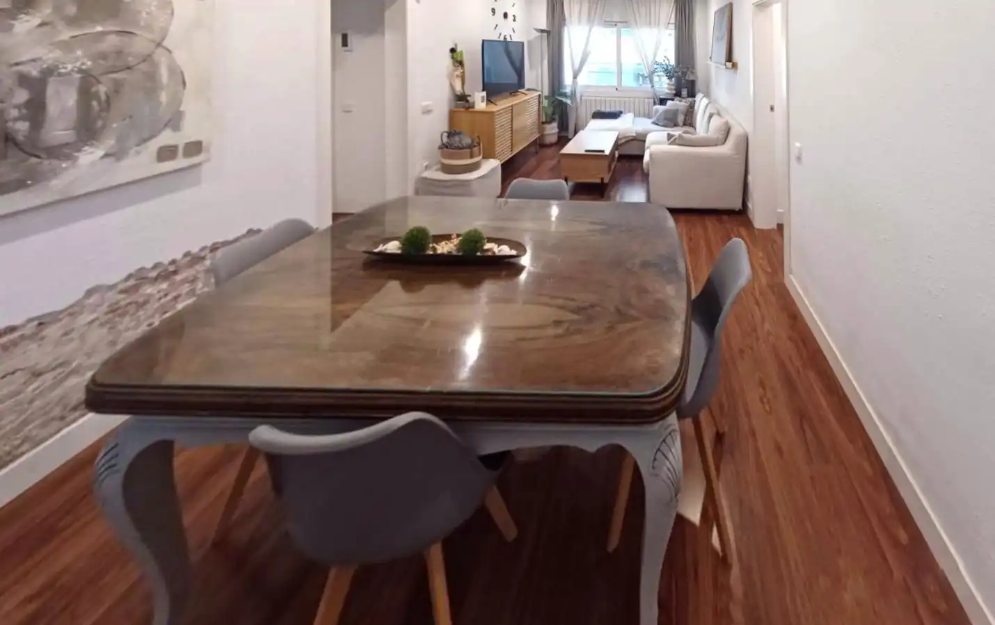 Comedor de Piso en venta en Barcelona con Calefacción