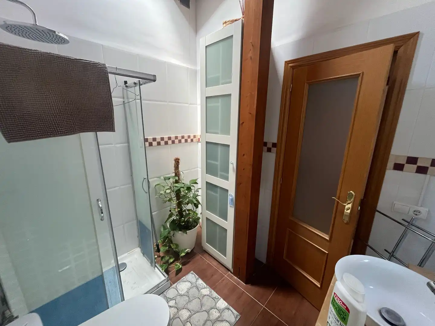 Baño de Piso en venta en La Muela con Calefacción, Parquet y Trastero