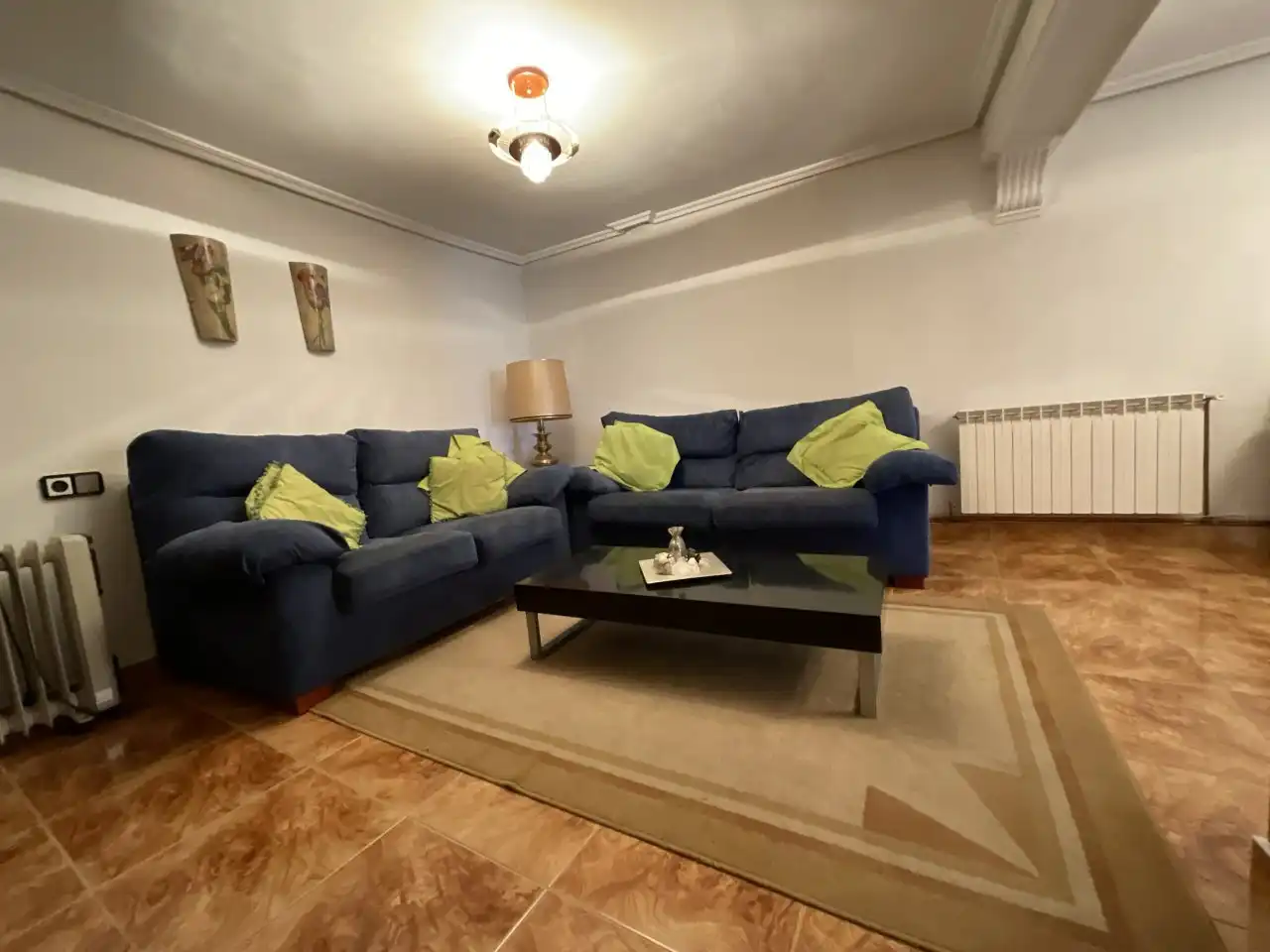 Sala de estar de Casa o chalet en venta en Bañares con Calefacción, Trastero y Amueblado