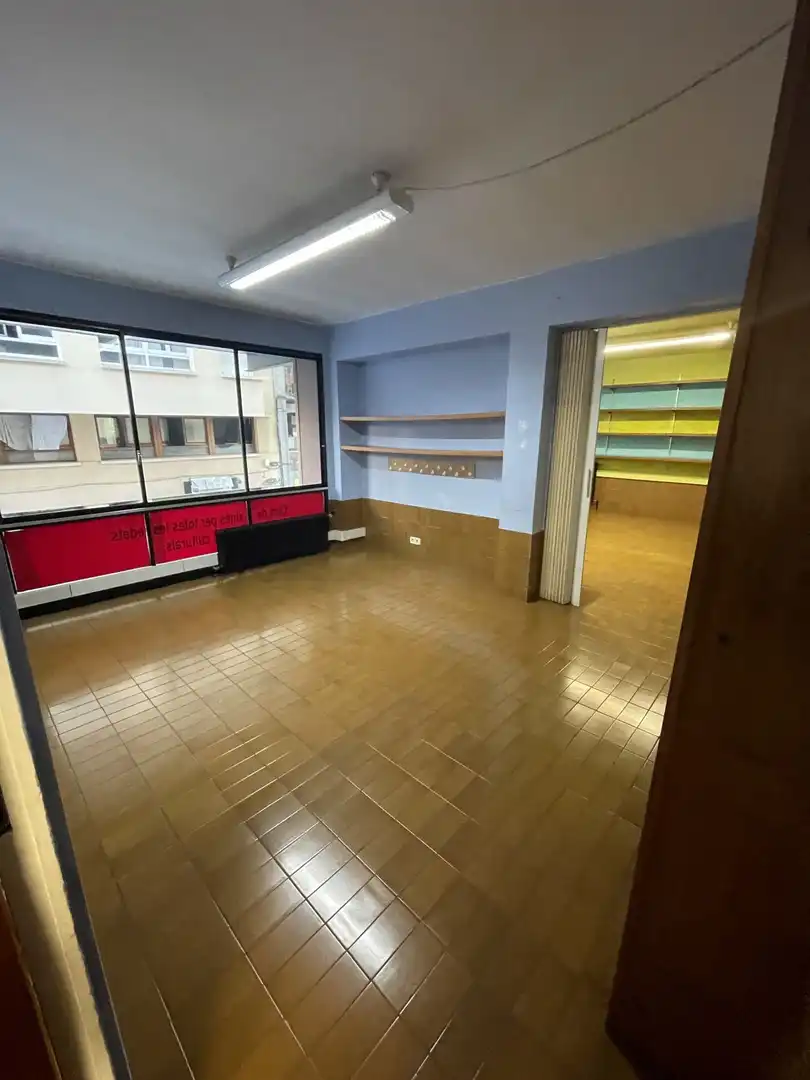 Geschaftsraum zur Miete in COR DE MARIA, Eixample Nord