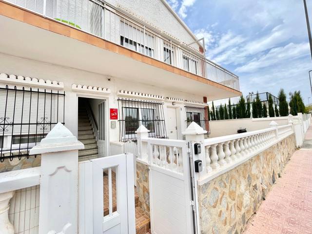 Apartamento en Alquiler en Zona los Frutales