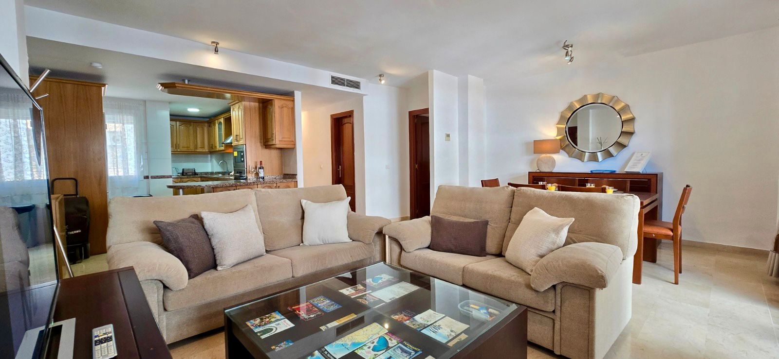 Living room of Apartment for rent in Fuengirola  with Air Conditioner, Heating and Terrace