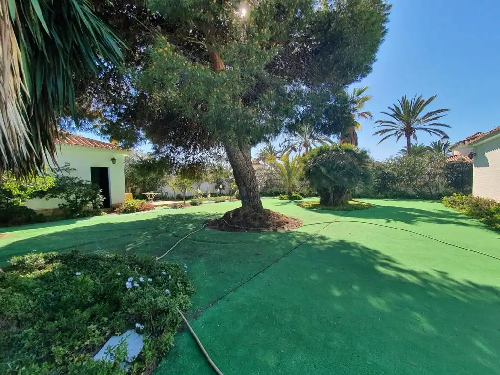 Chalet con jardín en venta en Centro Internacional, imagen 29