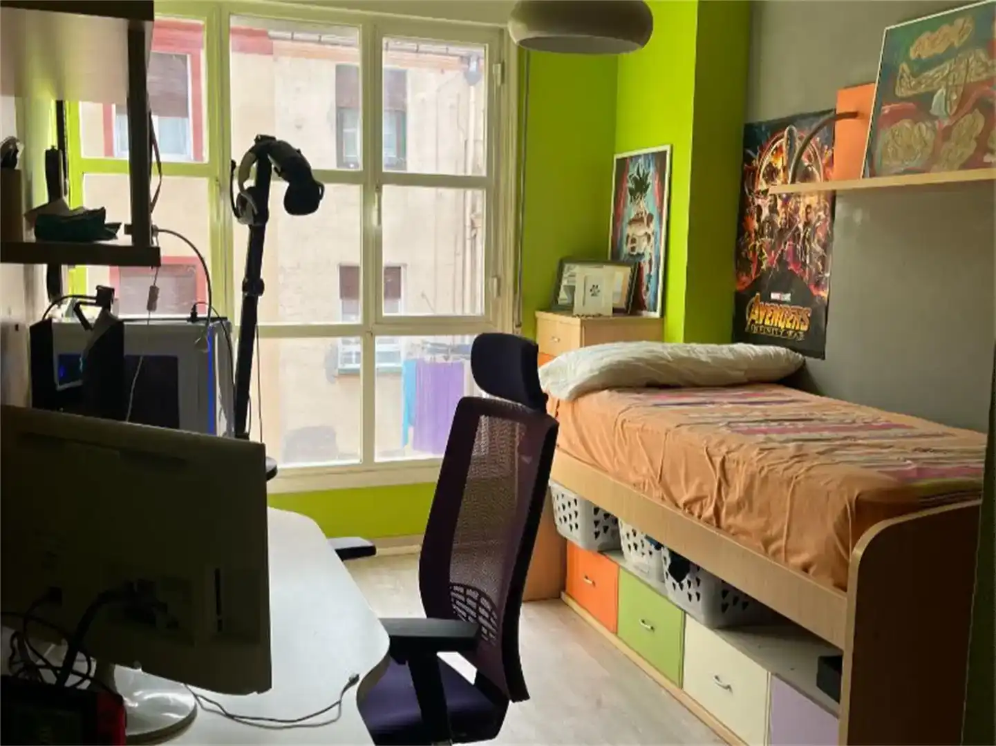 Bedroom of Flat for share in Bilbao   with Parquet flooring, Furnished and Balcony