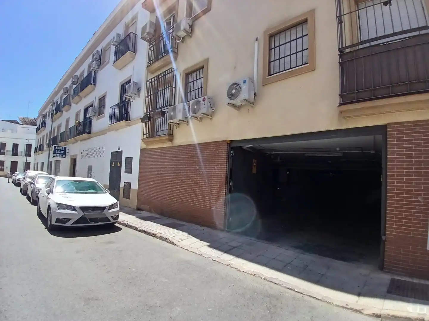 Parkplatz von Wohnung zum Verkauf in Alcalá del Río mit Klimaanlage