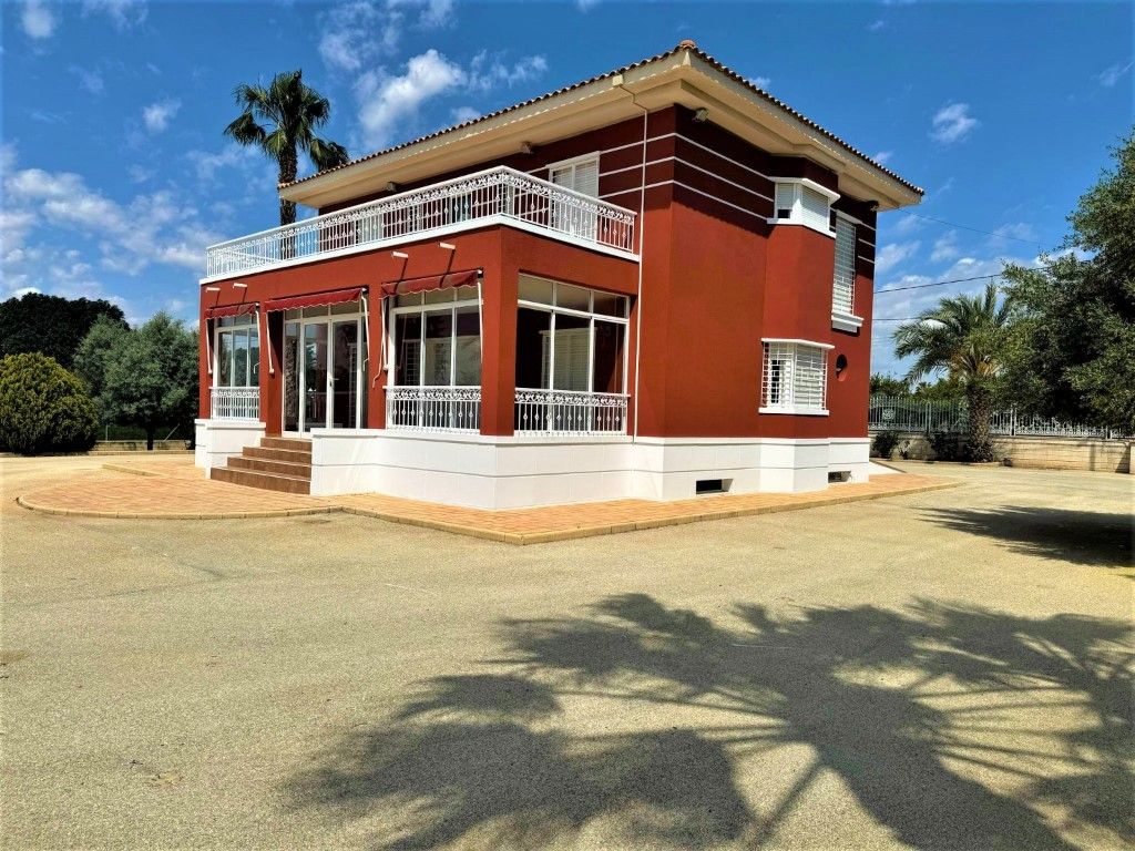Vista exterior de Casa o chalet en venta en Elche / Elx