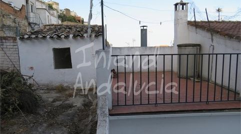 Foto 3 de Casa adosada en venta en Martos, Jaén