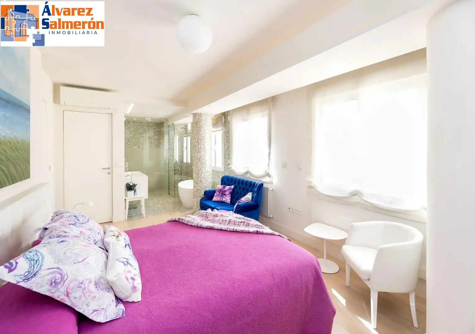 Bedroom of Flat for sale in Granada  with Air Conditioner