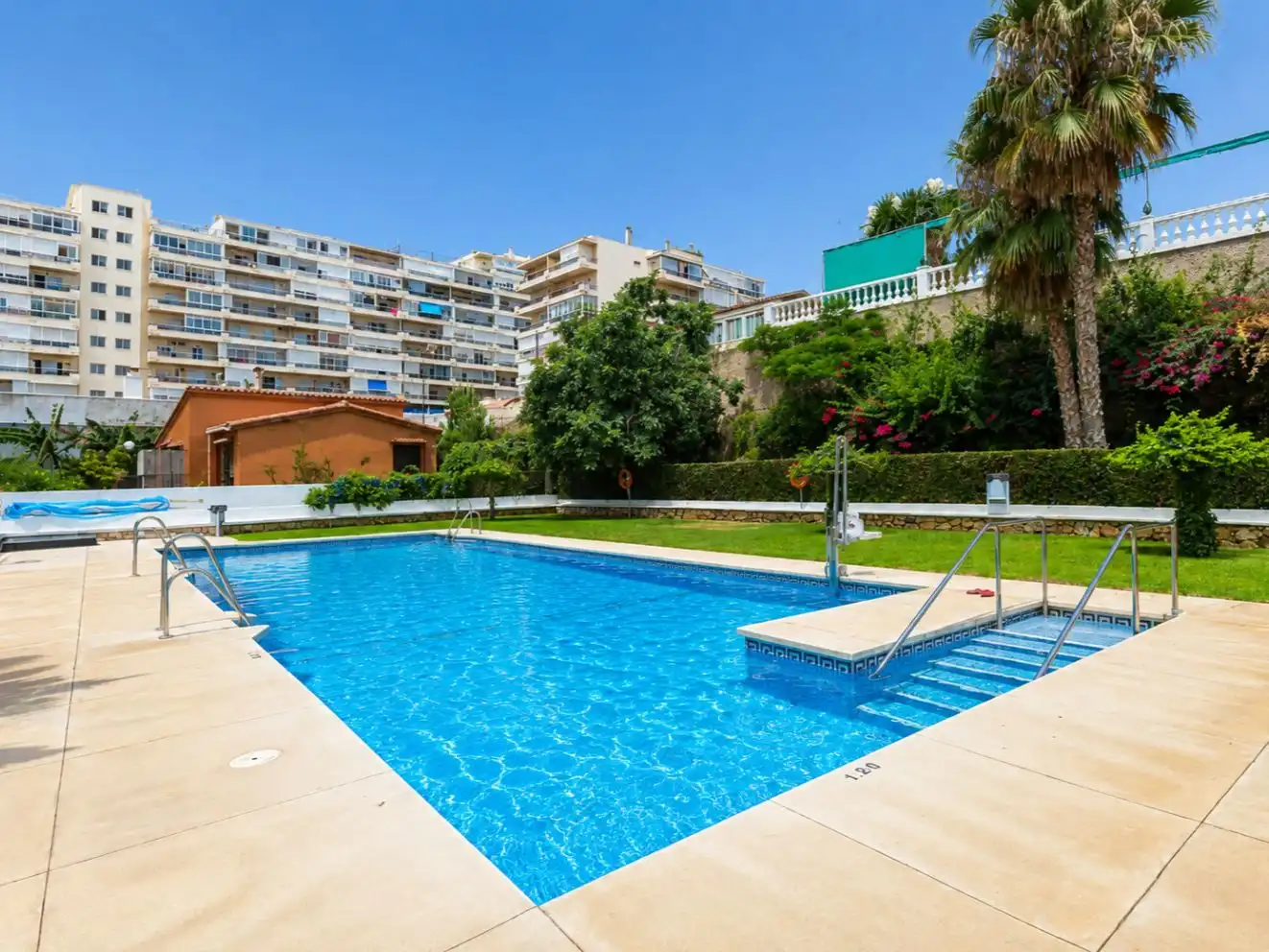 Apartament amb piscina en venda a Decano higueras del castillo 5, imagen 16