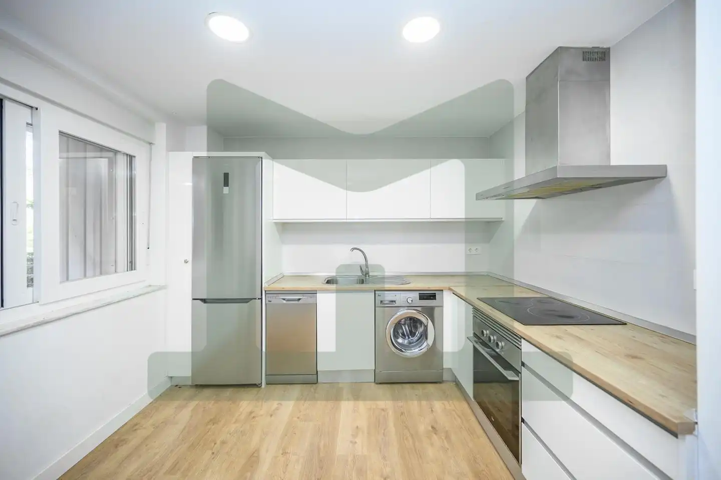 Cocina de Piso en venta en Madrid con Calefacción, Parquet y Amueblado