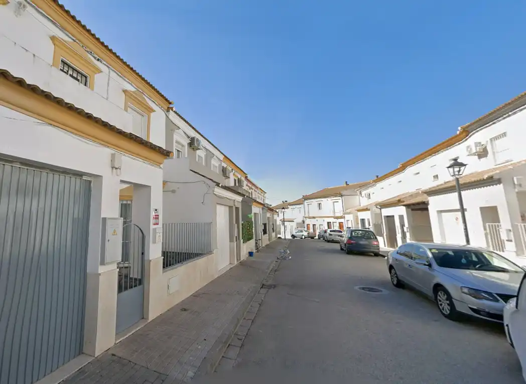 Vista exterior de Casa o xalet en venda en Aguadulce (Sevilla)