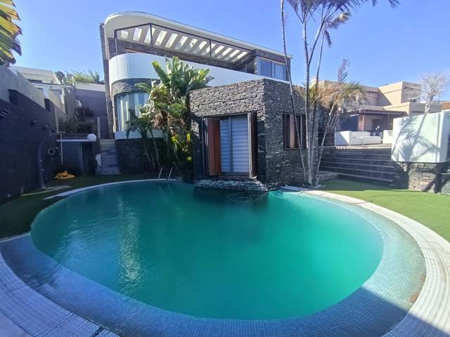 Casa-chalet en Venta en Tabaiba