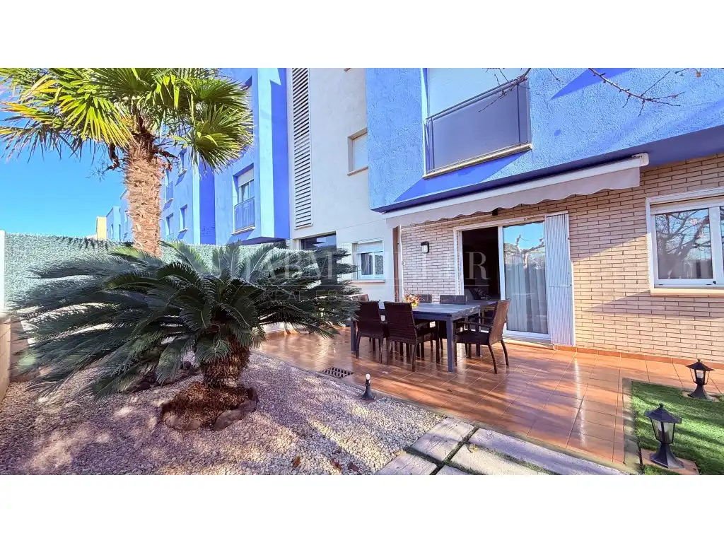 Exterior view of Ground floor for sale in L'Estartit  with Air Conditioner, Swimming Pool and Furnished