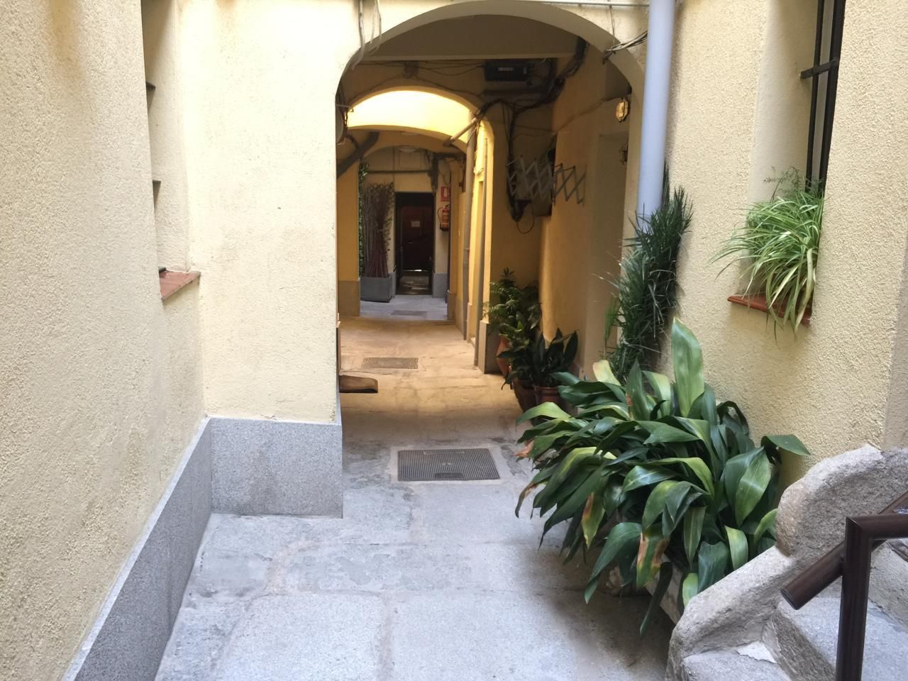 Study to rent in  Madrid Capital  with Furnished