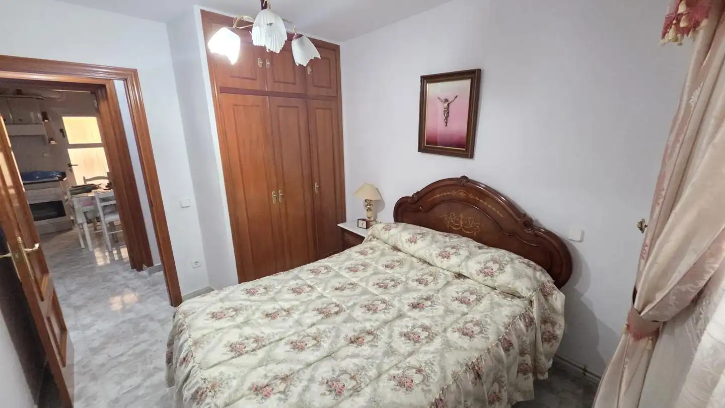 Bedroom of Houses for sale in El Hito   with Heating and Furnished