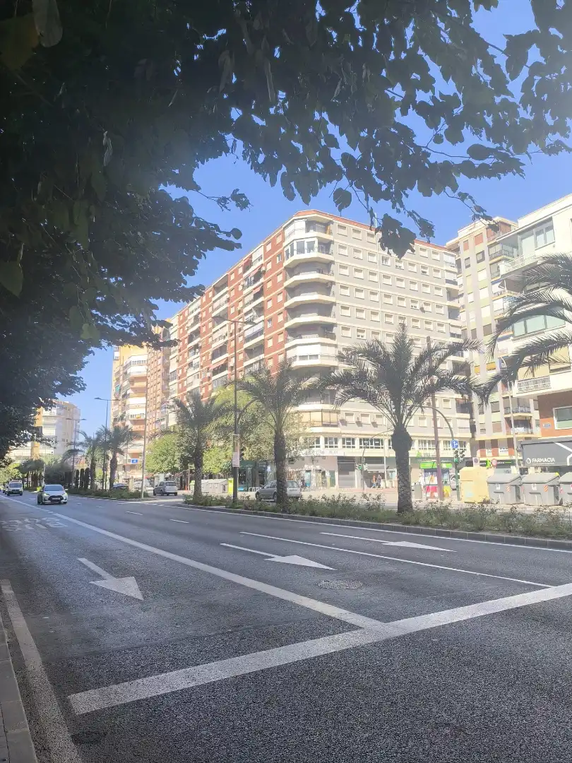 Pis amb ascensor en venda a Avenida General Primo de Rivera 10, imagen 26