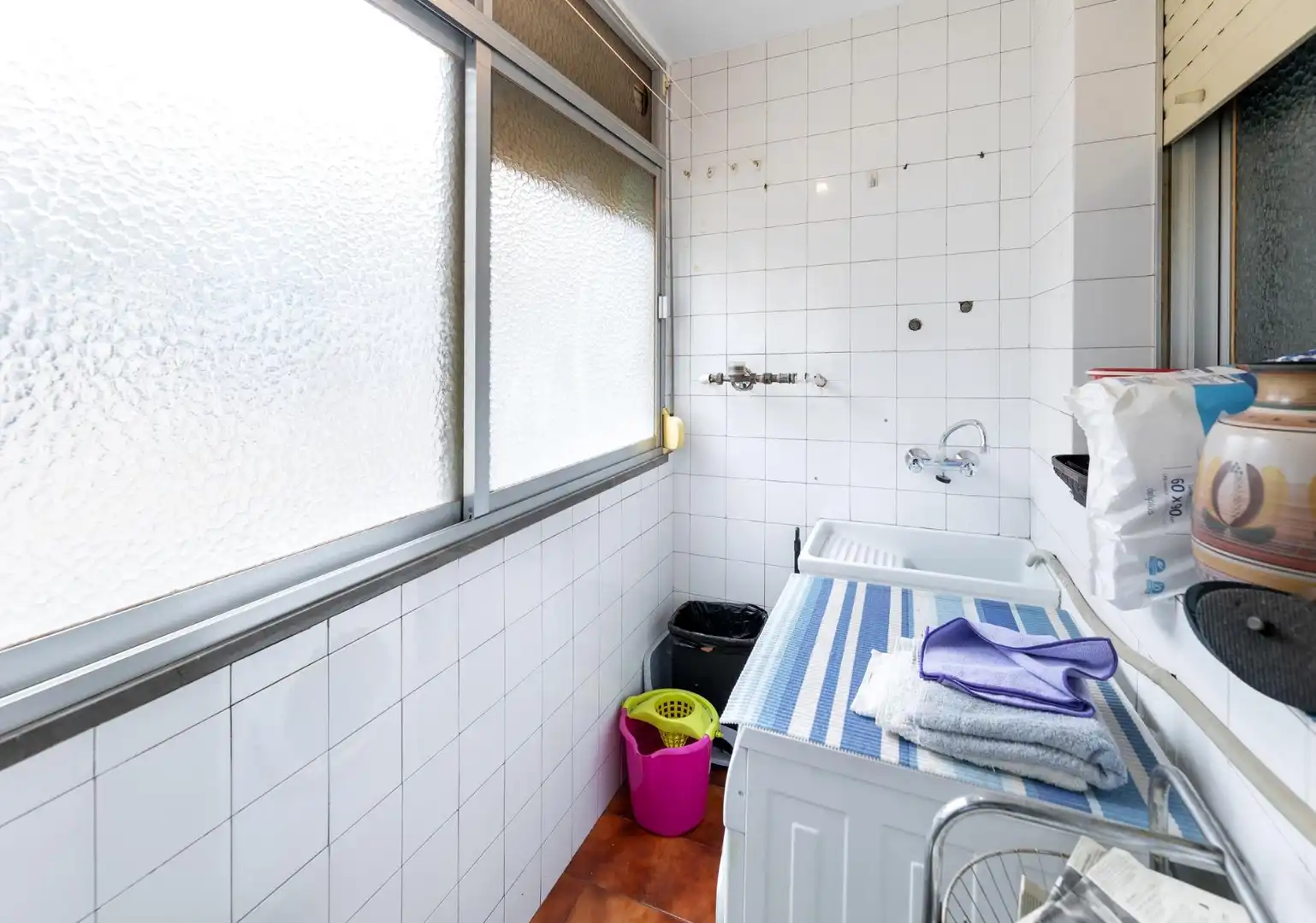 Bathroom of Attic for sale in Ronda