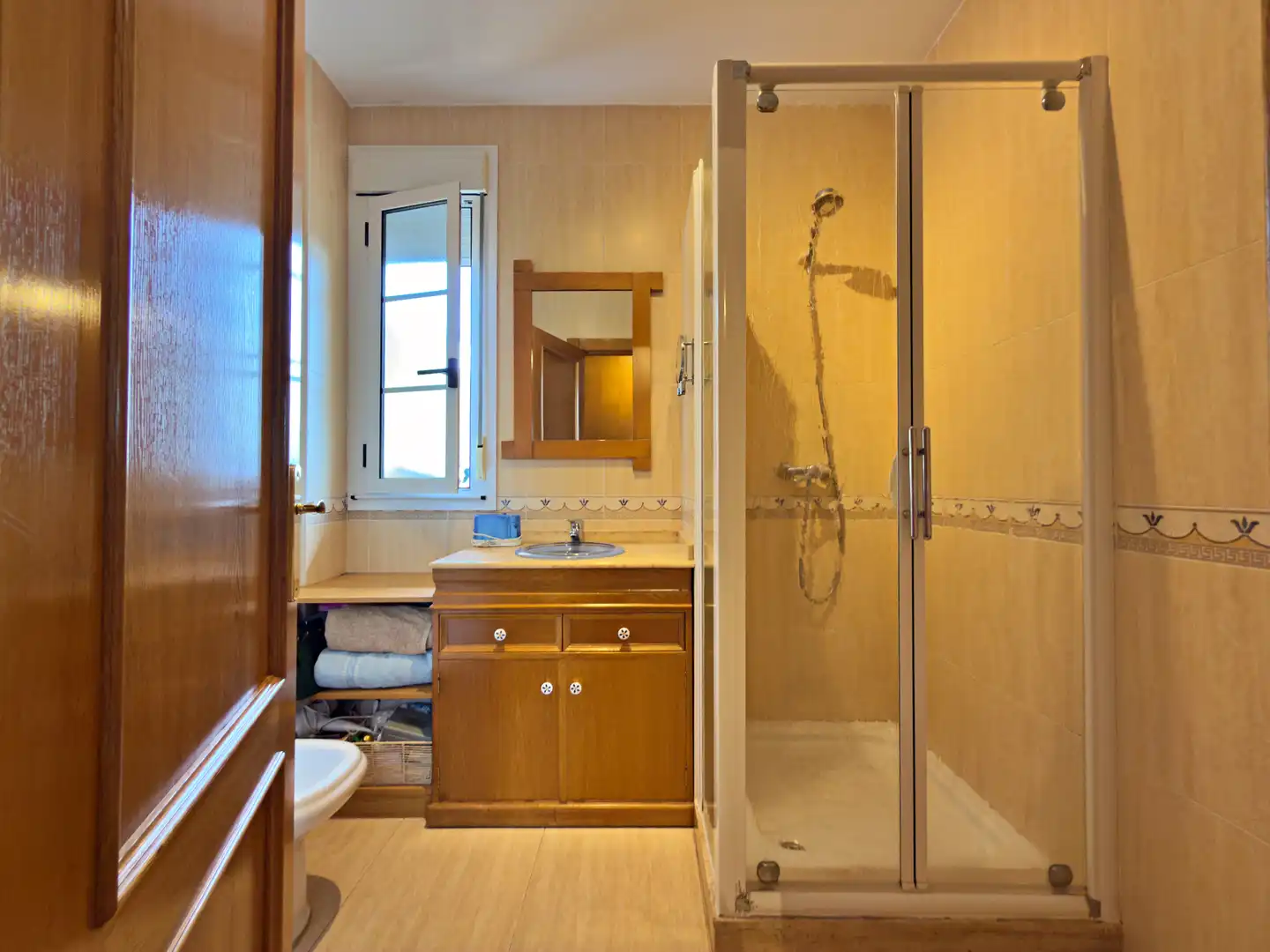 Bathroom of Detached homes for sale in Llanera  with Heating, Parquet flooring and Terrace