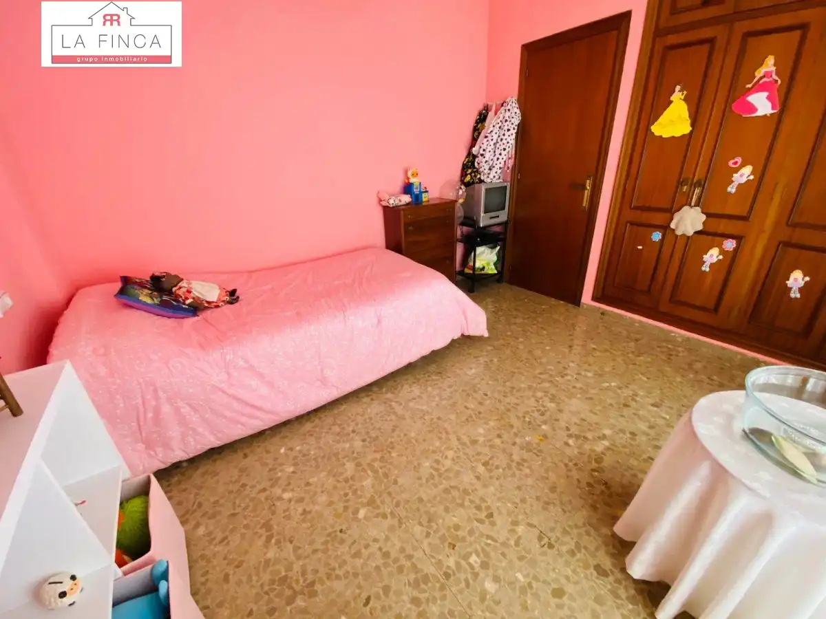 Bedroom of Houses for sale in Málaga  with Private garden, Terrace and Storage room