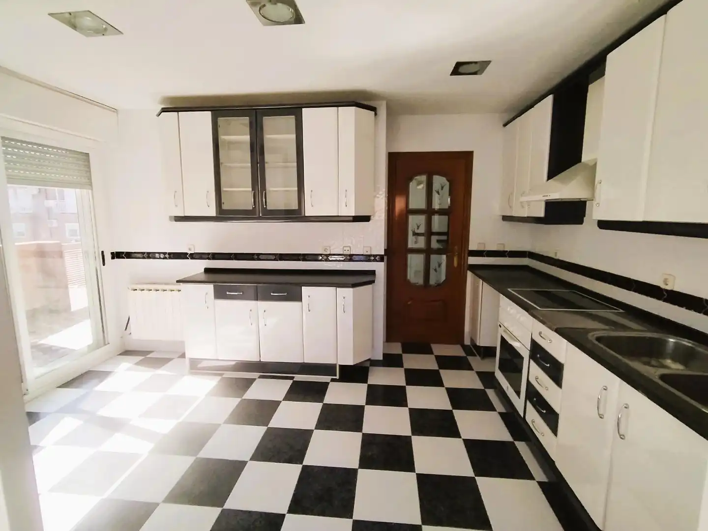 Kitchen of Attic for sale in Arganda del Rey  with Air Conditioner, Heating and Terrace