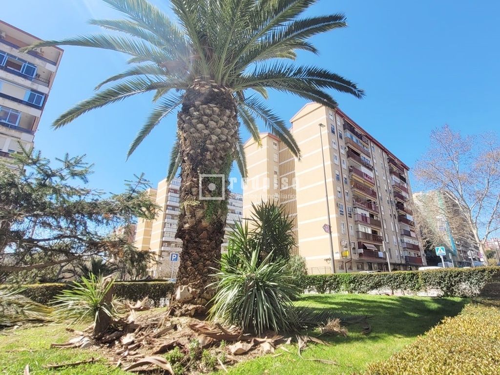 Vista exterior de Pis en venda en Alcorcón amb Calefacció