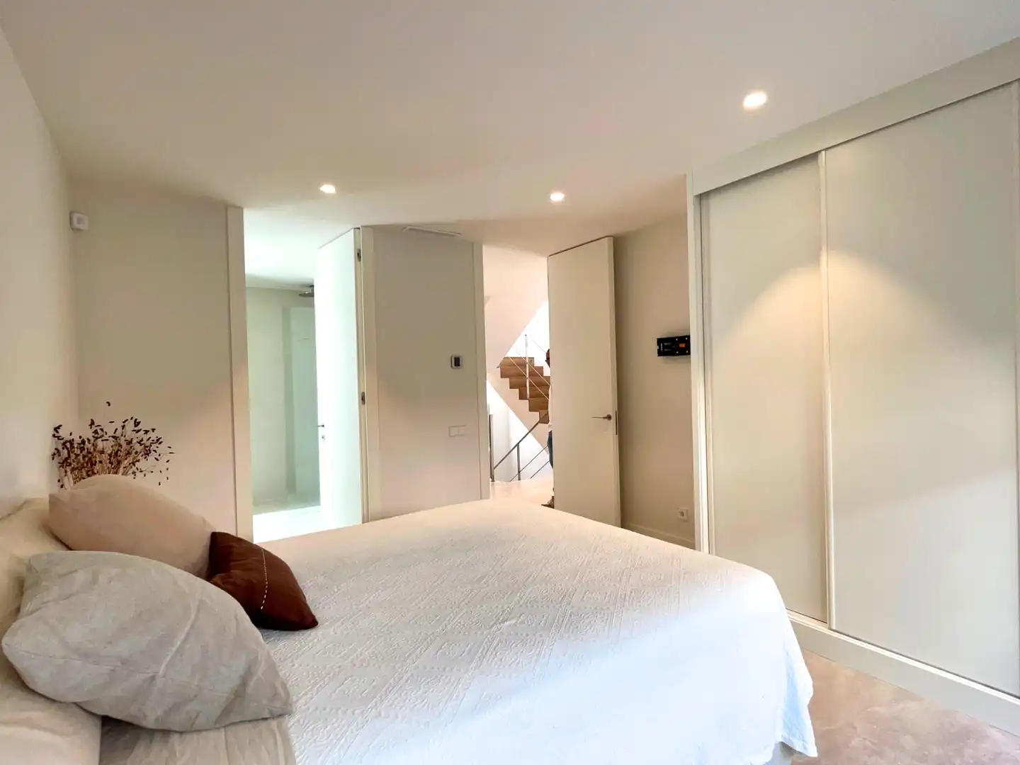 Schlafzimmer von Haus oder Chalet zum Verkauf in Sant Vicenç de Montalt mit Klimaanlage, Heizung und Privatgarten